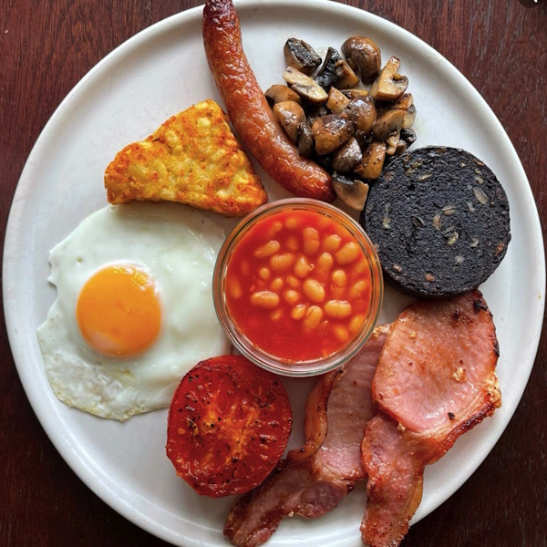 HQ prestatyn breakfast